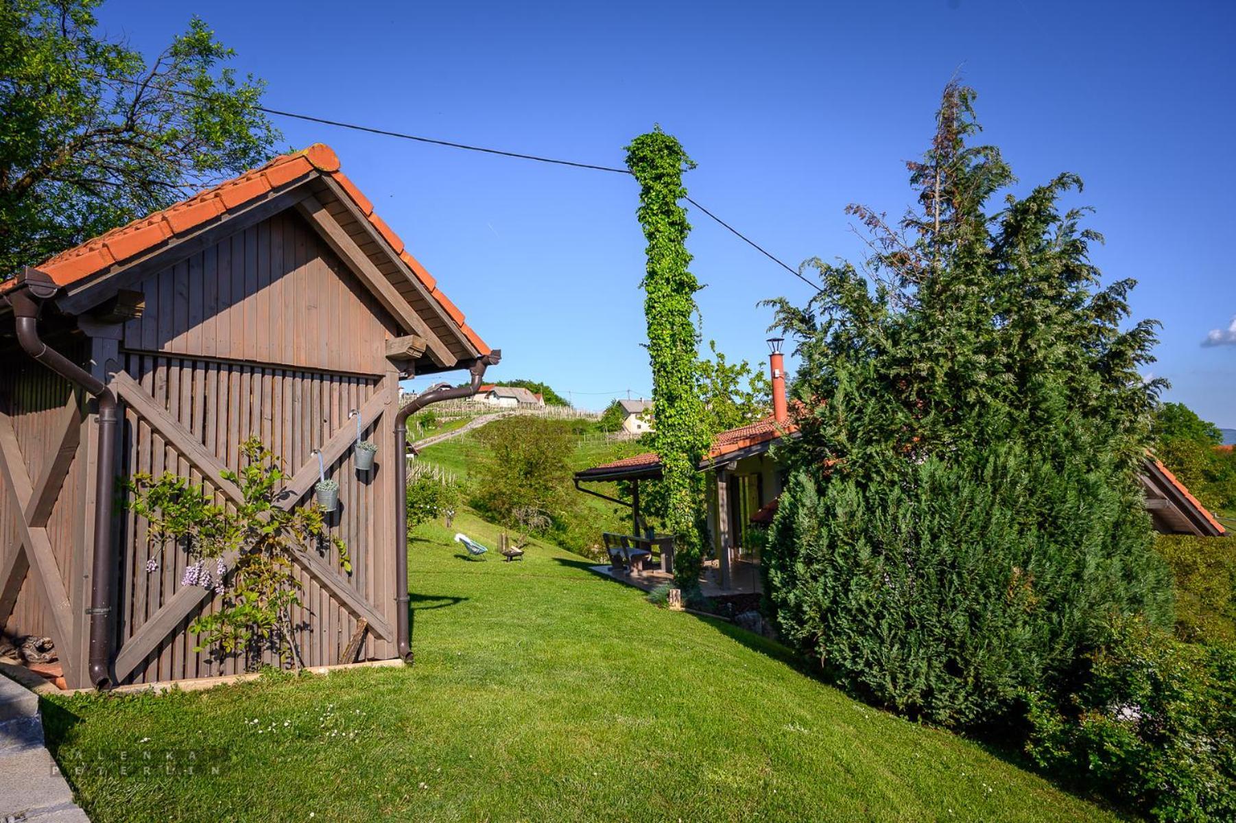 Vineyard Cottage Klemencic Novo Mesto Eksteriør billede